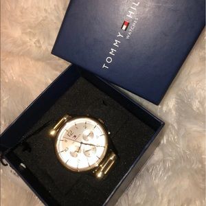Tommy Hilfiger watch gold color unisex